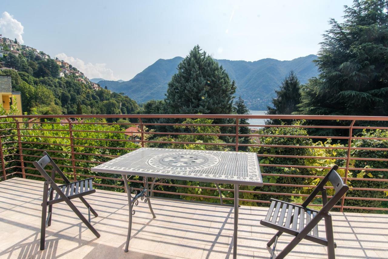 Villa Vittoria - The House Of Travelers Чернобио Екстериор снимка